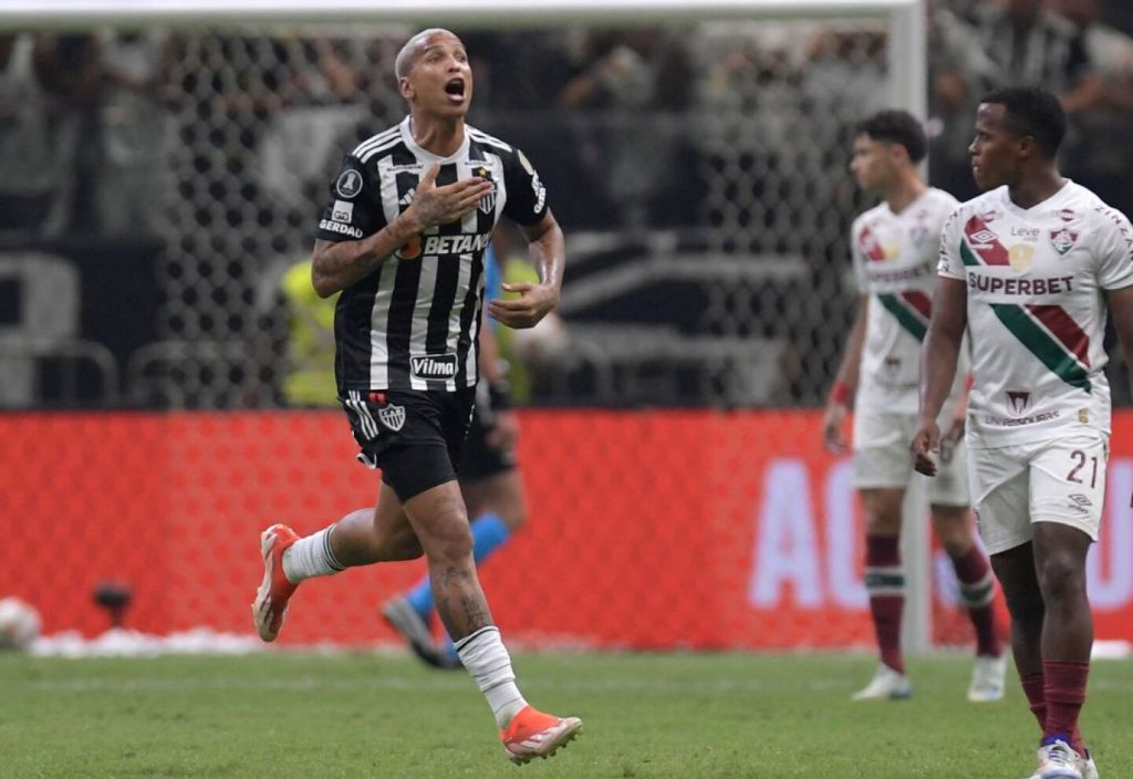 Atlético Mineiro derrotó a Fluminense y será el rival de River