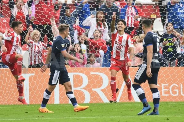 Unión quiere meterse en zona de Sudamericana ante Gimnasia