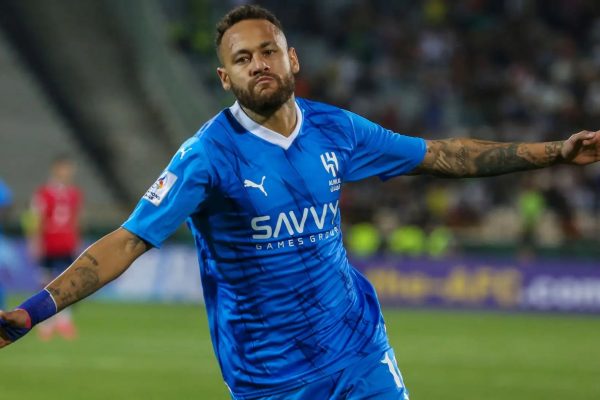 Con el regreso de Neymar, Al Hilal derrotó a el Al Ain