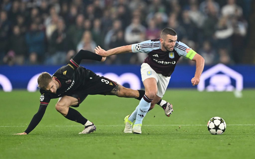 Con una gran actuación del Dibu Martínez, Aston Villa le ganó a Bologna