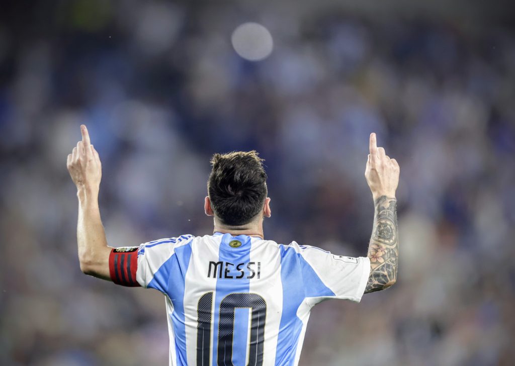 Messi tras su gran noche frente a Bolivia: “Cuando estoy acá parezco un pibe”