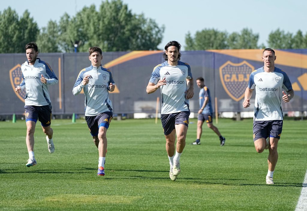 Cavani: “Gago le llega al jugador”