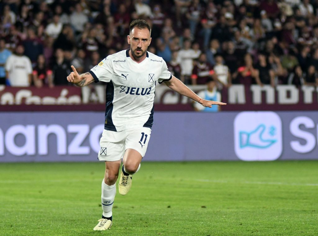 Independiente derrotó a Lanús y se metió en zona de Sudamericana