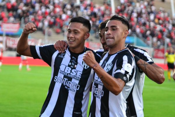 Central Córdoba se lo dio vuelta a Huracán y es finalista de la Copa Argentina