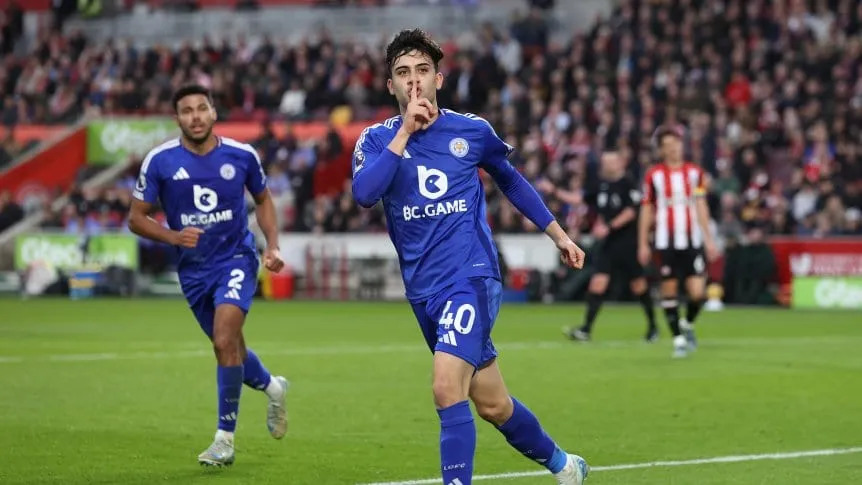 A pesar del gol de Buonanotte, Leicester no pudo ante Brentford