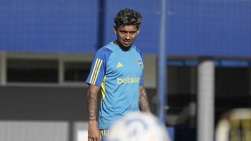 Sigue afuera: Medina entrenó de manera diferenciada