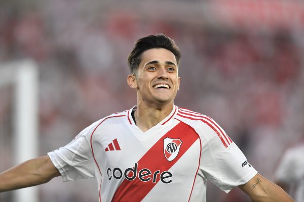 River recuperó la sonrisa ante Banfield y se metió en zona de Libertadores