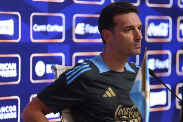 Scaloni palpitó el duelo ante Perú y confirmó que se vendrá una renovación