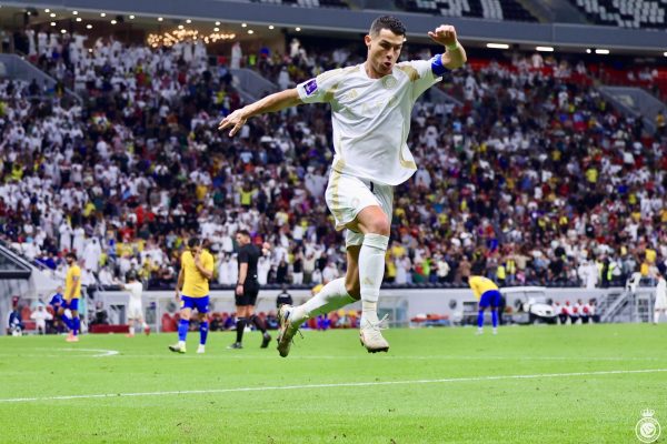 Sigue sumando: Cristiano Ronaldo hizo dos goles en la victoria del Al Nassr