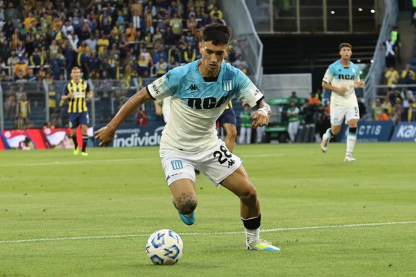 Sigue de fiesta: Racing derrotó a Central y sueña con la Liga Profesional
