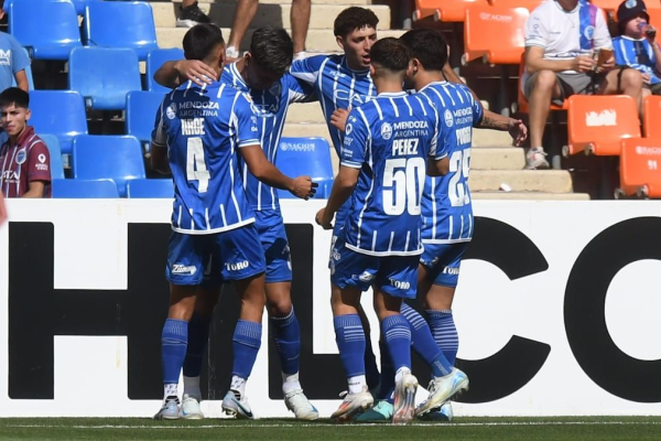 Godoy Cruz goleó a Banfield y se clasificó a la Sudamericana 2025