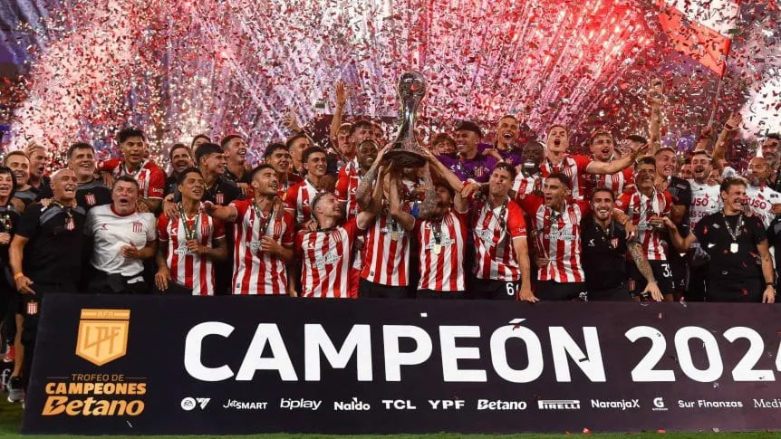 Estudiantes goleó a Vélez y se quedó con el Trofeo de Campeones