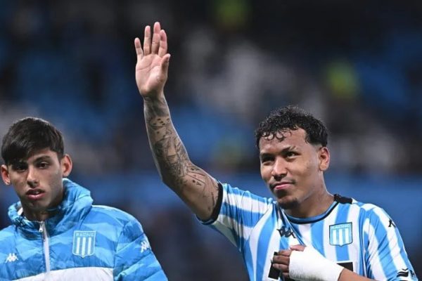 Atento Racing: Desde Arabia Saudita buscan a Roger Martínez