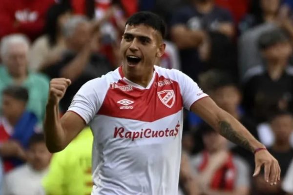 Argentinos le dio otro golpe a San Lorenzo y se ilusiona con la Sudamericana