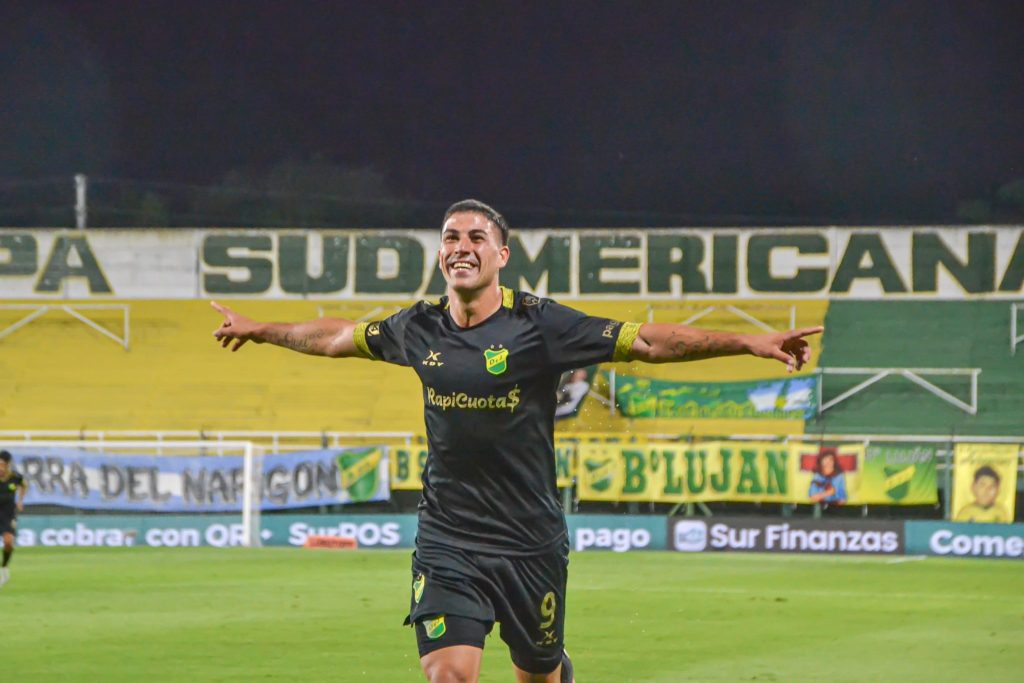 Defensa y Justicia venció a Godoy Cruz y quedó en zona de Sudamericana