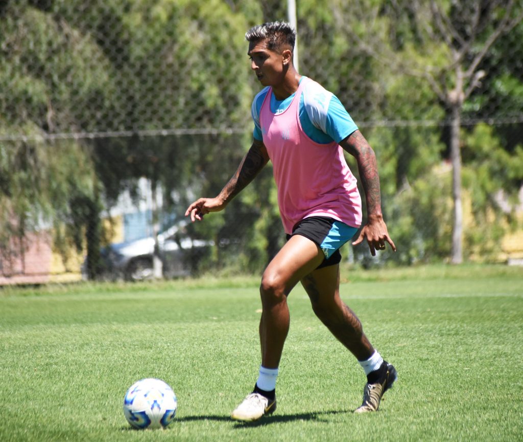 Sonríe Costas: Almendra podrá volver ante Estudiantes