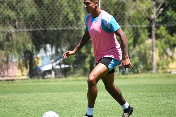 Sonríe Costas: Almendra podrá volver ante Estudiantes