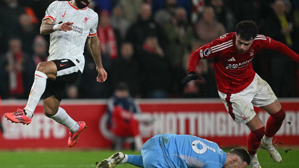Liverpool rescató un punto frente al Nottingham