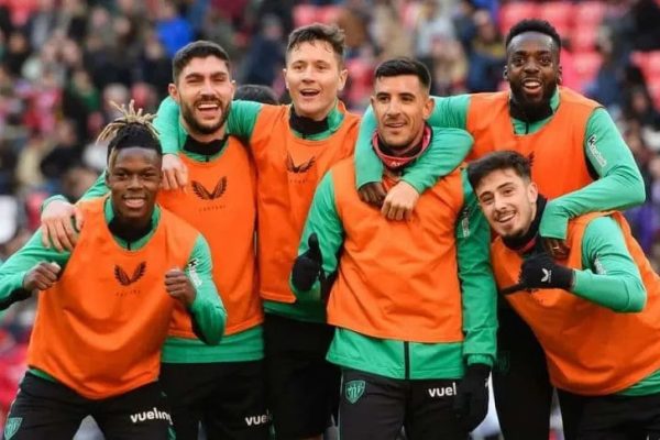 Ander Herrera llega el miércoles al país para hacerse la revisión medica con Boca