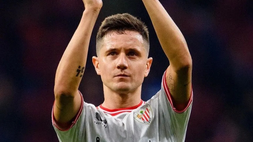 Bajo la mirada de Boca, Athletic Bilbao perdió ante Barcelona