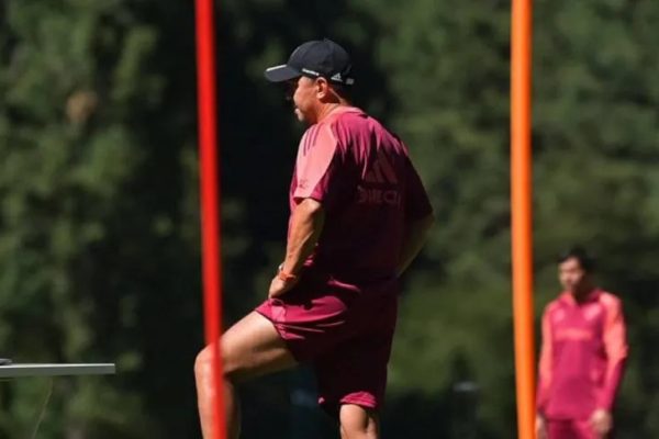 Pensando en el debut ante Platense, Gallardo aguarda por Villagra y el Pity Martínez