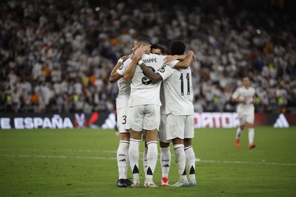 Supercopa de España: Real Madrid goleó al Mallorca y ahora va por el Barcelona en la final