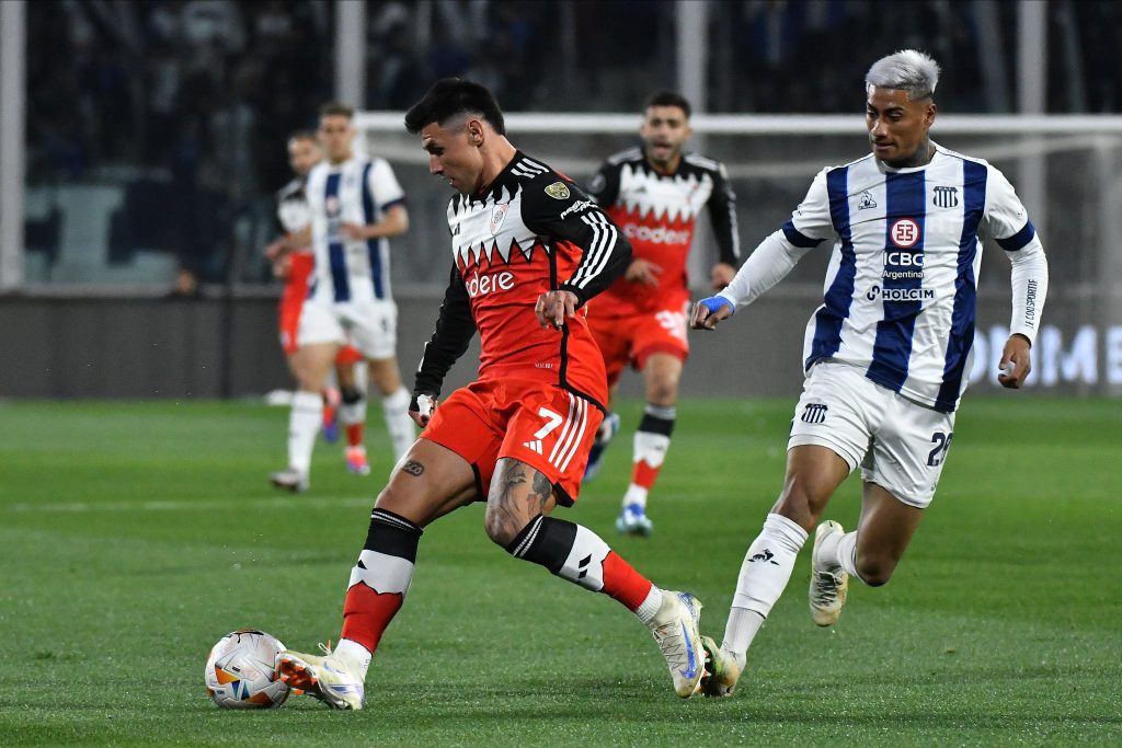 Adam Bareiro deja River y se va a Qatar