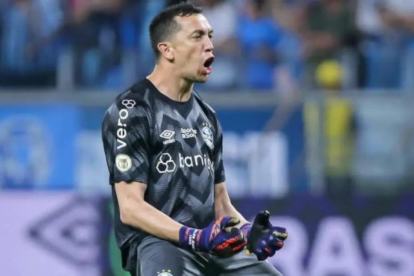 Espera la respuesta de Gremio: Boca sueña con Marchesin