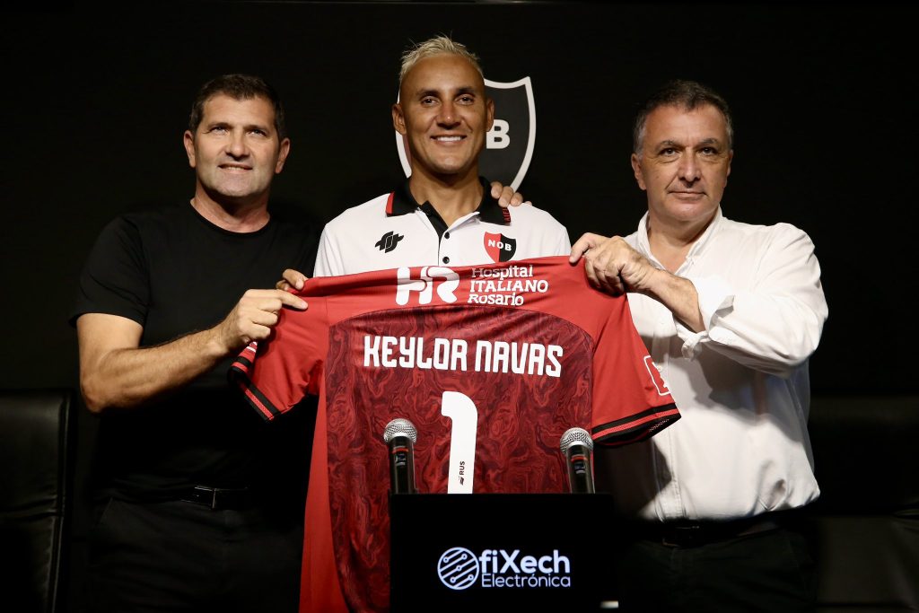 Navas fue presentado oficialmente en Newell`s: “Estoy en perfectas condiciones para jugar”