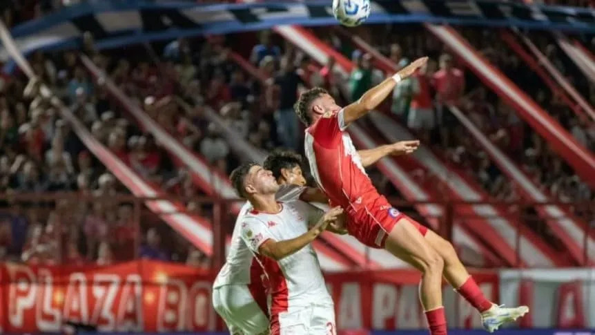 Argentinos y Huracán quedaron a mano en La Paternal