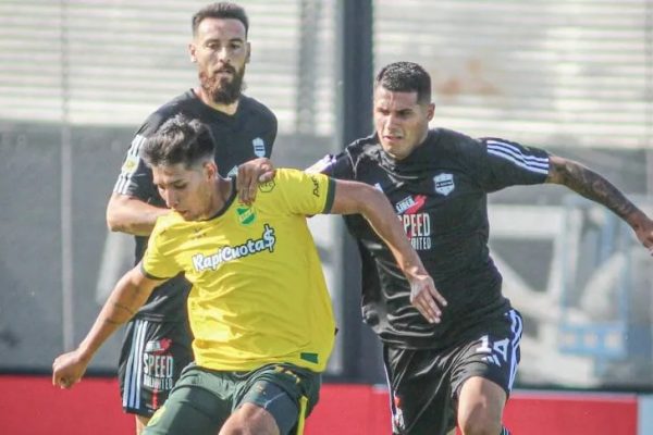 Sobre el final Riestra rescató un punto frente a Defensa y Justicia