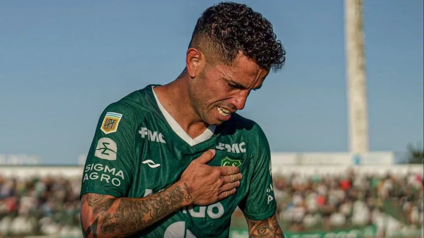 Sarmiento amargo la despedida de Fabbiani y venció a Riestra