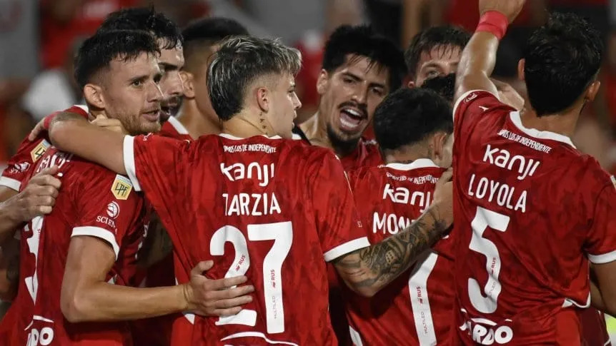Independiente goleó a Vélez y es el único líder de la Zona B