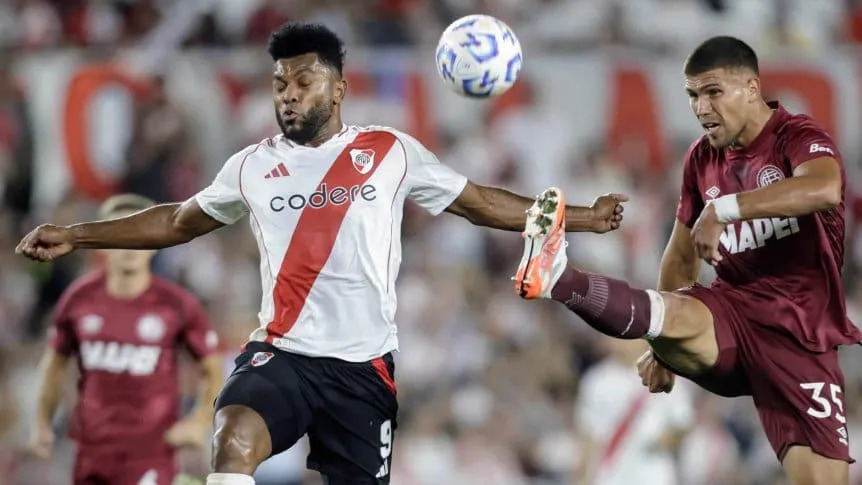 Con gol de Borja, River se hizo fuerte en el Monumental ante Lanús