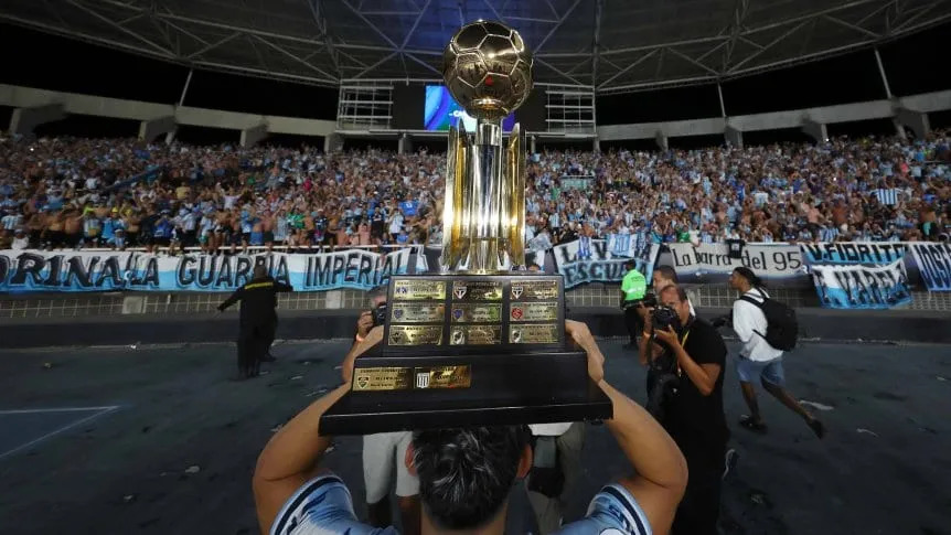Racing campeón de la Recopa: el dinero que embolsó por la nueva conquista