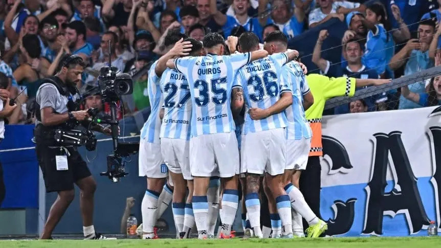 Racing dio el primer paso frente a Botofago y sueña con la Recopa
