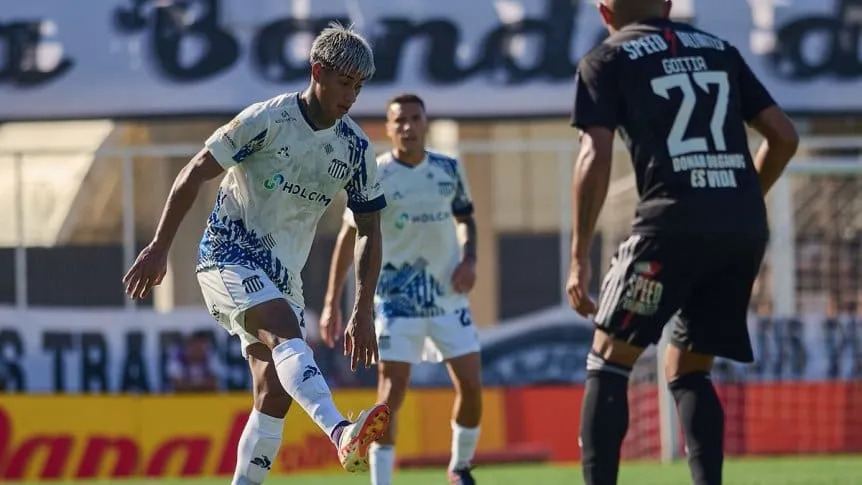 En la apertura de la séptima fecha, Riestra y Talleres quedaron en cero