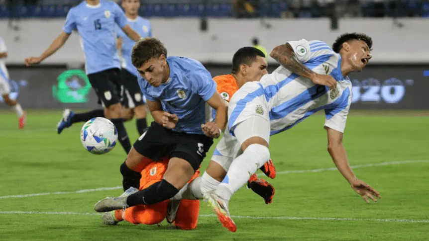 Los sufren River y la sub 20: Ruberto se rompió el ligamento cruzado de su rodilla izquierda