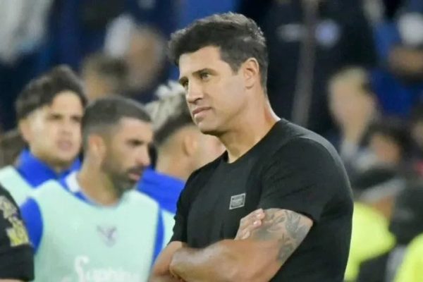 A pesar de la derrota ante Godoy Cruz, Sebastián Domínguez resiste en el cargo