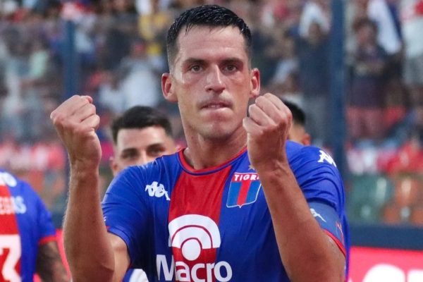 Tigre rugió en Victoria frente a Unión