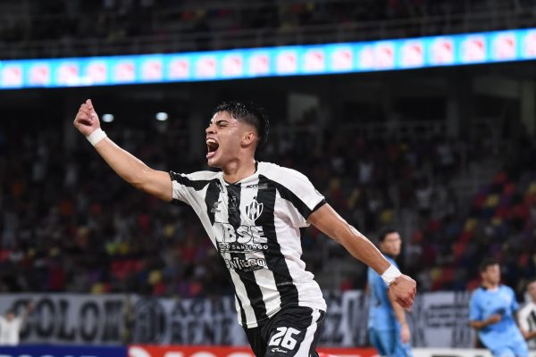 Central Córdoba amargó el debut de Zielinski y goleó a Belgrano