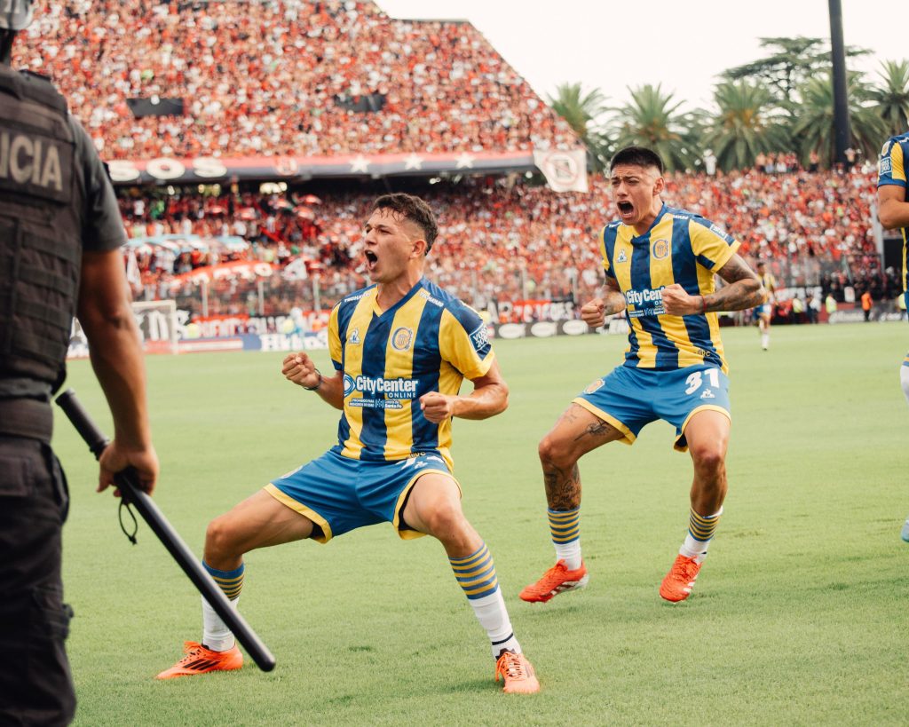 Central se quedó con el clásico de Rosario y profundizo la crisis de Newell`s