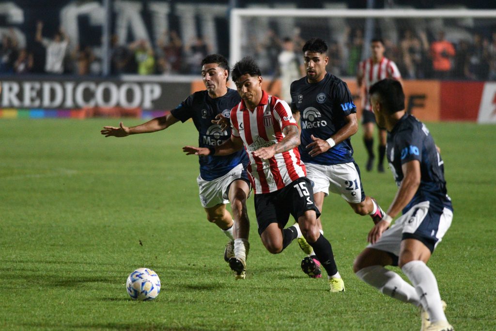En un partidazo, Independiente y Estudiantes quedaron a mano