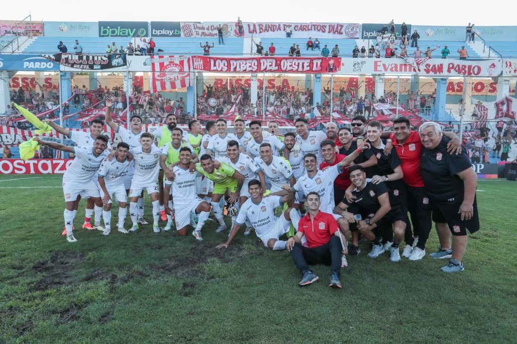 Copa Argentina: San Martin de Tucumán se hizo fuerte en los penales y eliminó a Colón