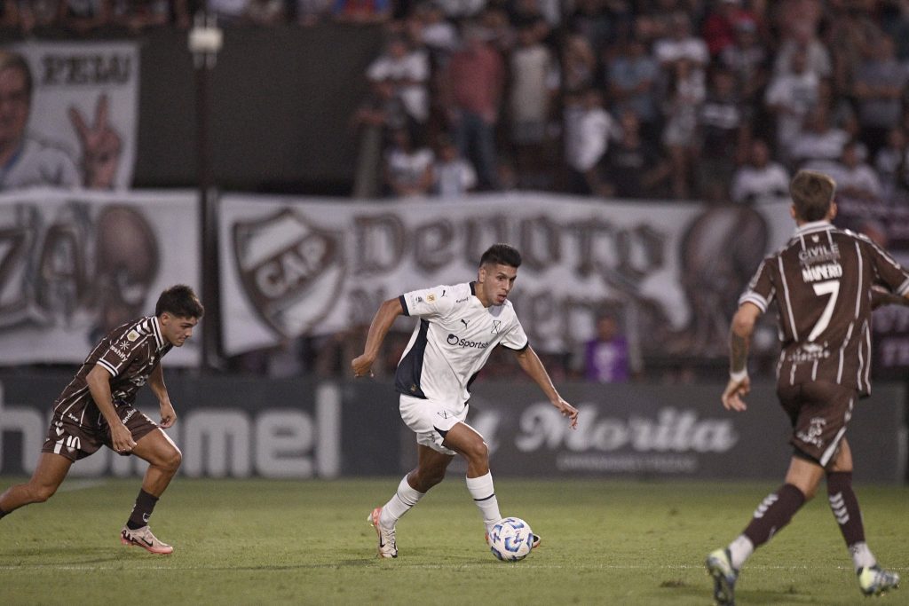 Independiente empató frente a Platense y no pudo recuperar la punta