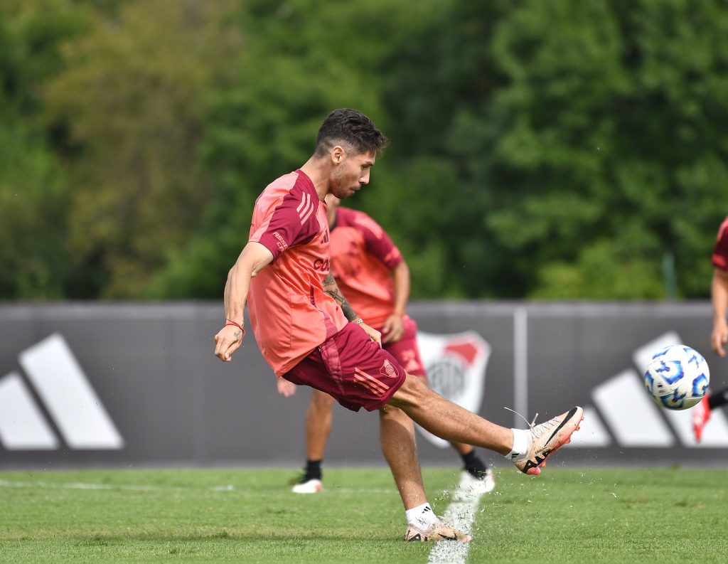 Gallardo define el equipo para enfrentar a Estudiantes