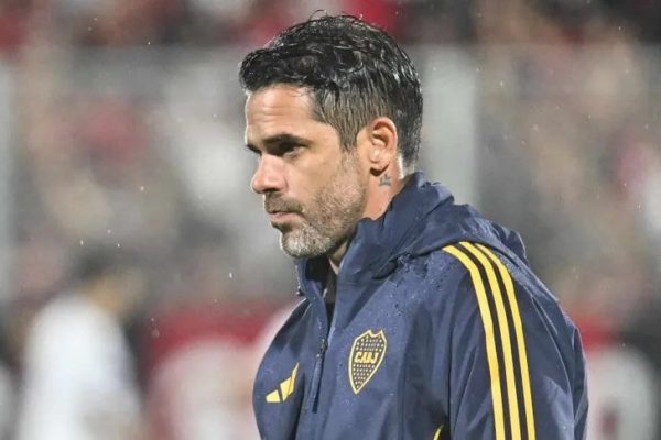 Gago tras la derrota ante Newell`s: “No me voy preocupado, jugamos mal”