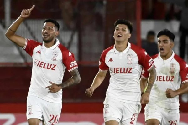 Huracán va por la punta de la Zona A ante el necesitado Banfield