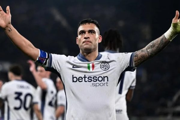 Con el aporte goleador de Lautaro Martínez, Inter venció a Atalanta y sigue en la cima de la Serie A