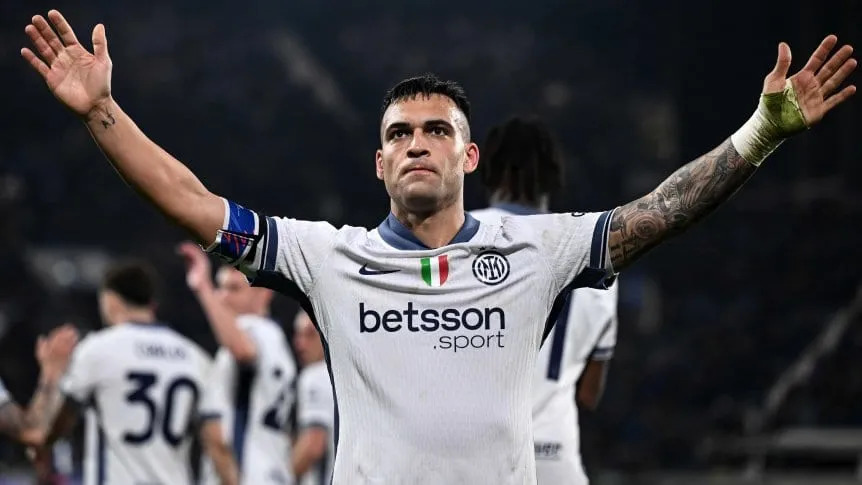 Con el aporte goleador de Lautaro Martínez, Inter venció a Atalanta y sigue en la cima de la Serie A